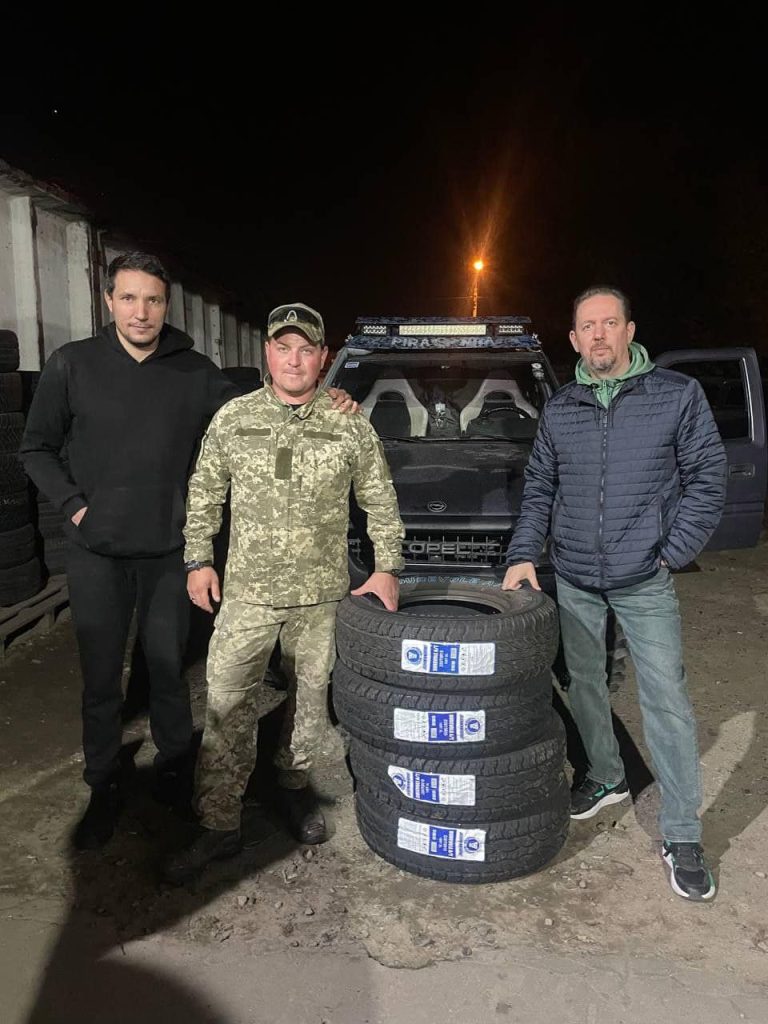 Гума для пікапу ЗСУ